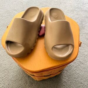Tan Kids Slides.   Size 4US